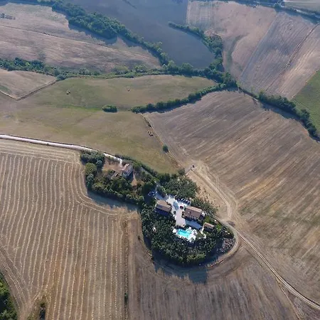 Farma Tenuta Belvedere *