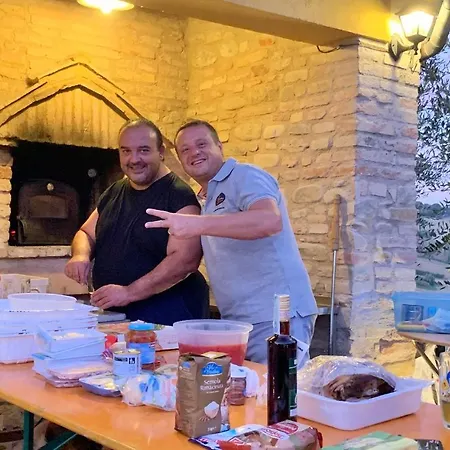 Farma Tenuta Belvedere *